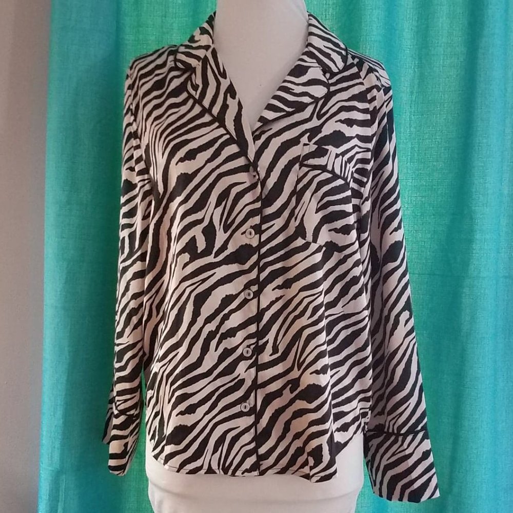 Victoria's Secret shirt